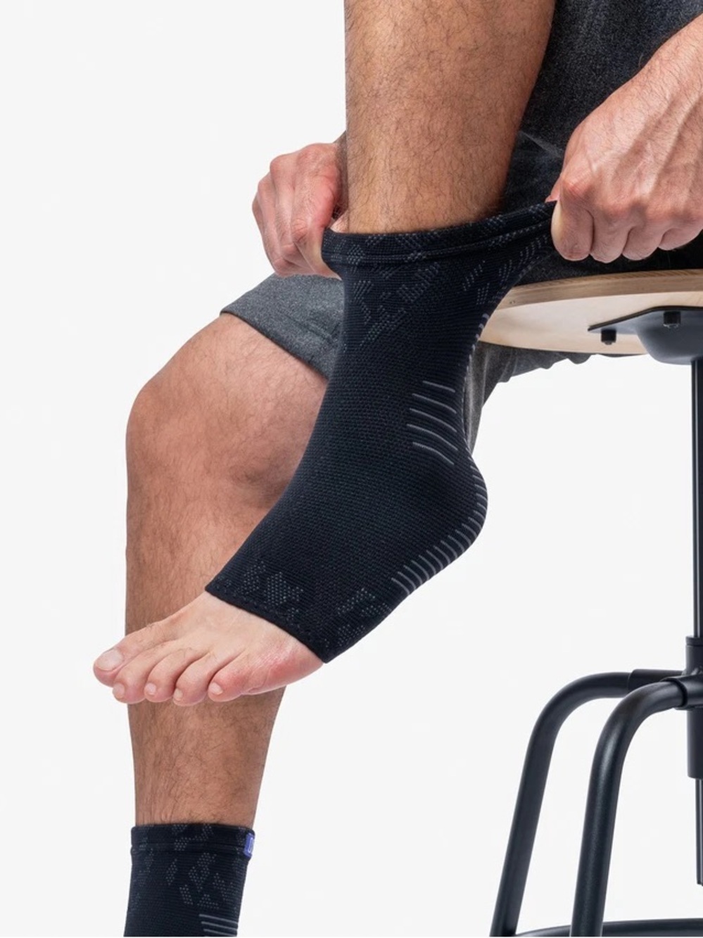 NanoSocks‎ Black Medium Compression Socks 3D Nano-Weave Circulation NEW Toeless